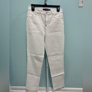 Gloria Vanderbilt Cream Skinny Jeans Classic Style